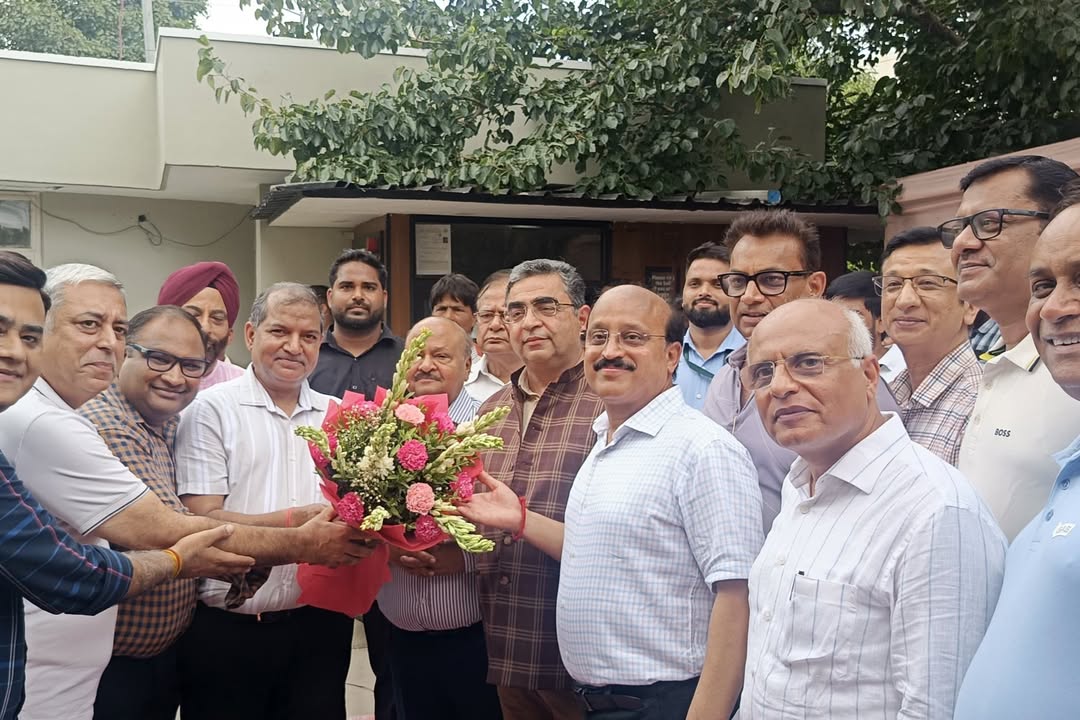 Dr. Anurag Mehrotra with civic leaders